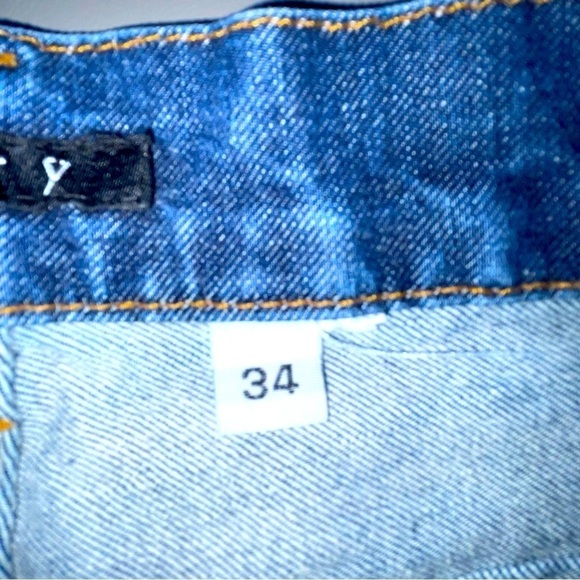 Theory Boot Cut Jeans - High Rise | Size 34 | Excellent Condition - Picture 7 of 10